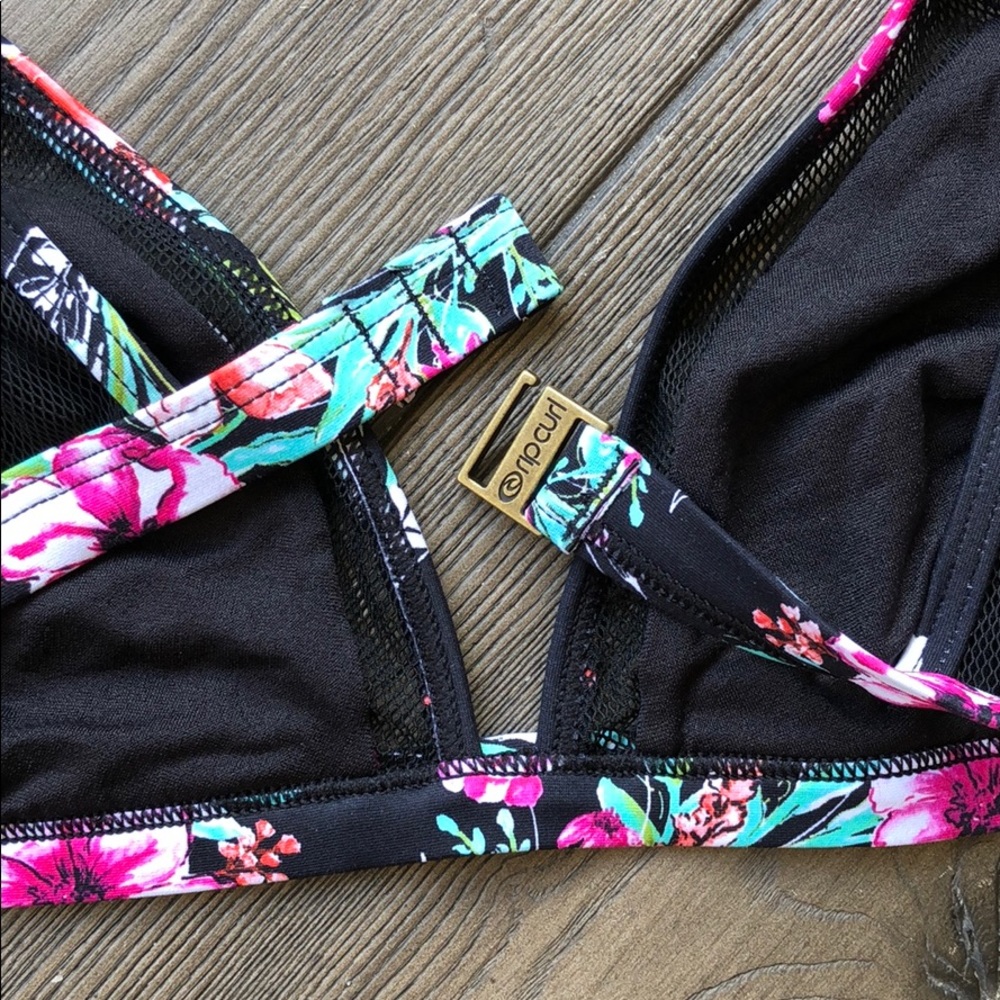 🌺RIP CURL🌺 - Picture 5 of 8